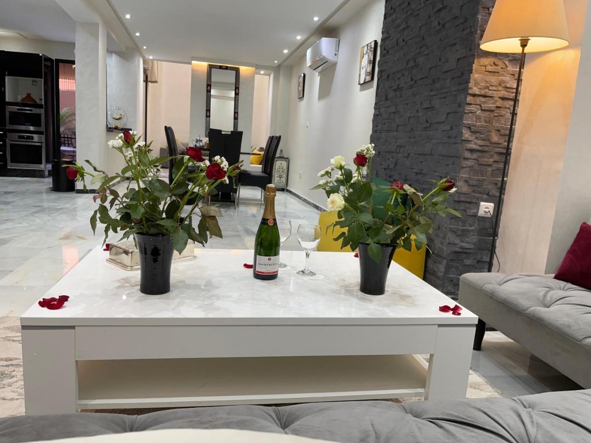 Appartement En Duplex Avec 3 Chambres Haut Standing Gueliz Marrakech Марракеш Экстерьер фото